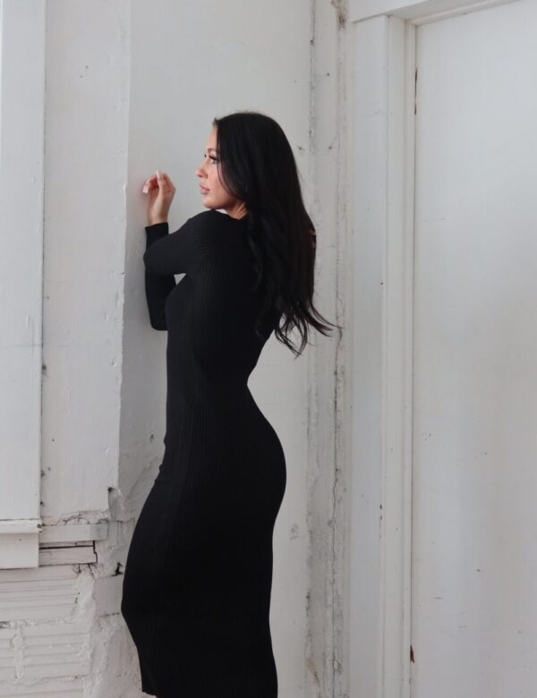 Estella Ribbed Crisscross Maxi Dress - Image 3